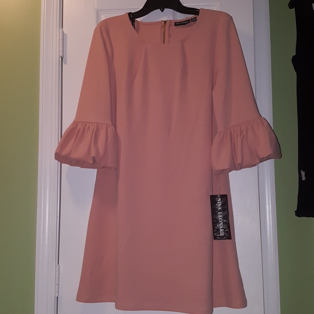 Gorgeous Brand NWT Balloon 3/4 Sleeve Dress